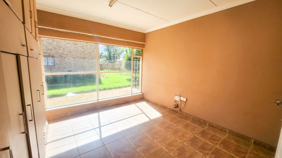 3 Bedroom Property for Sale in Meiringspark North West